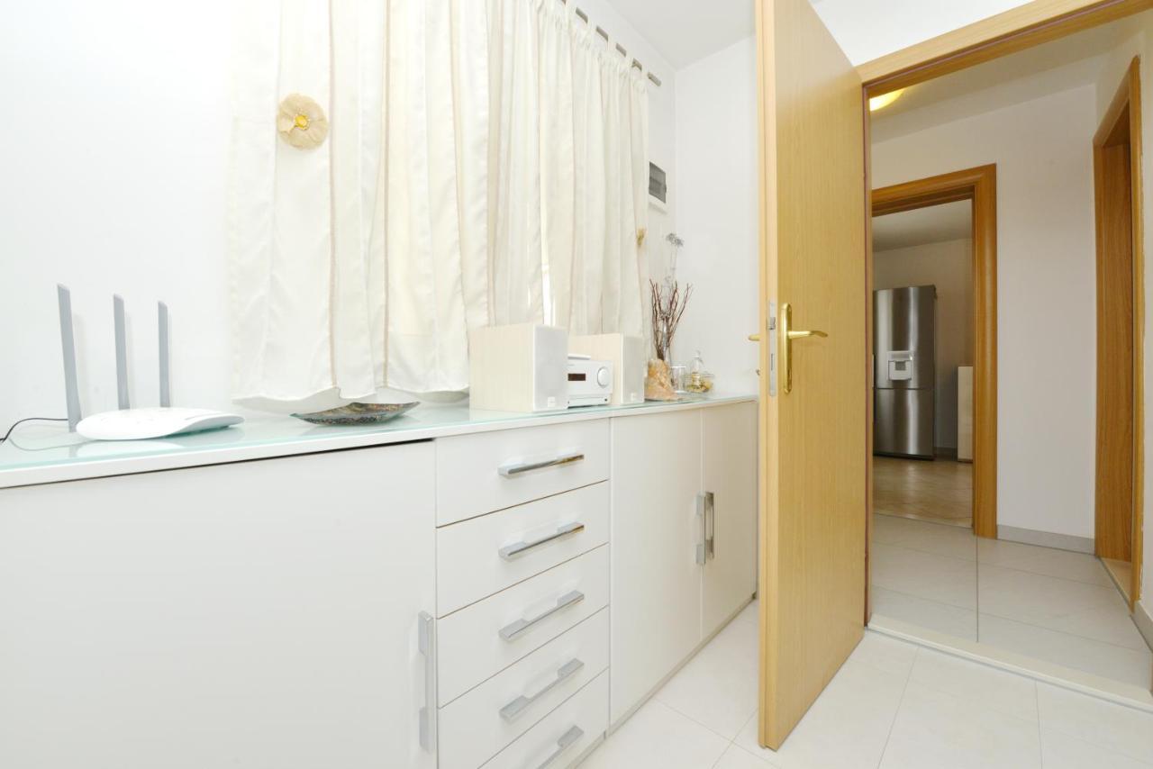 Lorena Apartment Задар Екстериор снимка