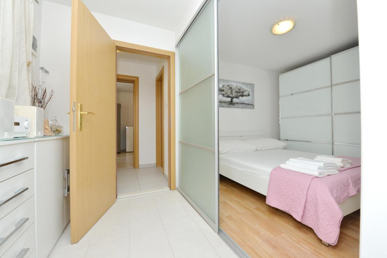 Lorena Apartment Задар Екстериор снимка